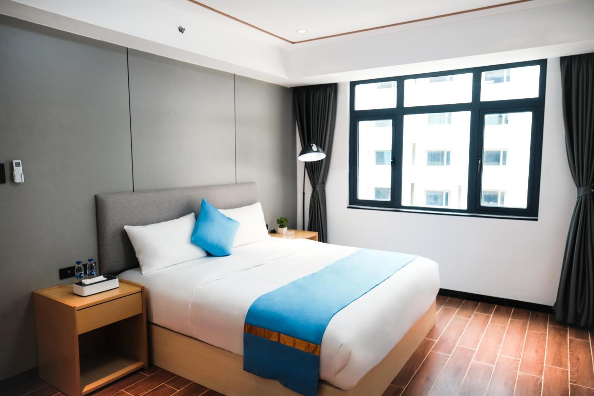 Golden Seagulls Hotel Paranaque City Exterior photo