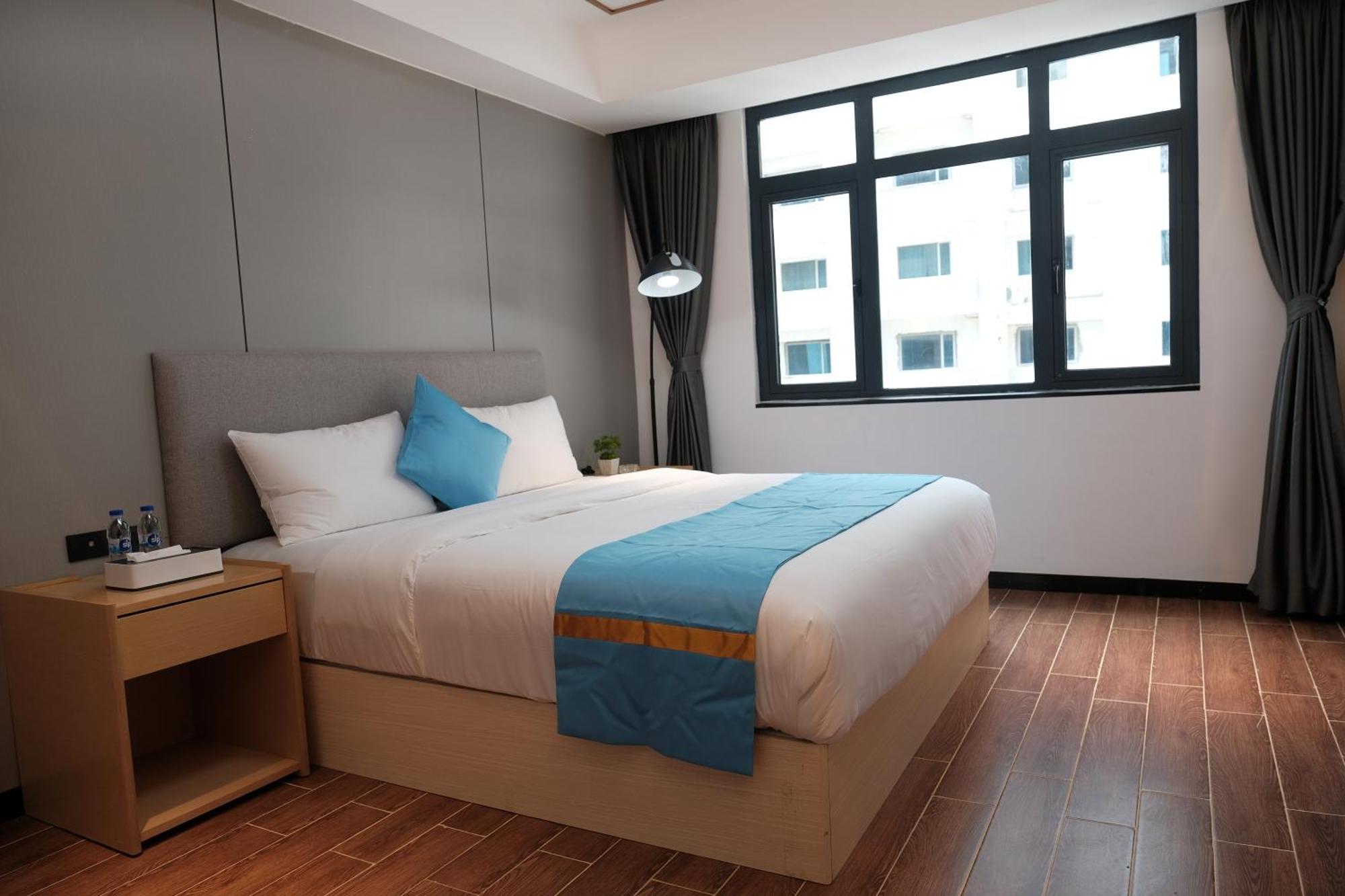 Golden Seagulls Hotel Paranaque City Exterior photo