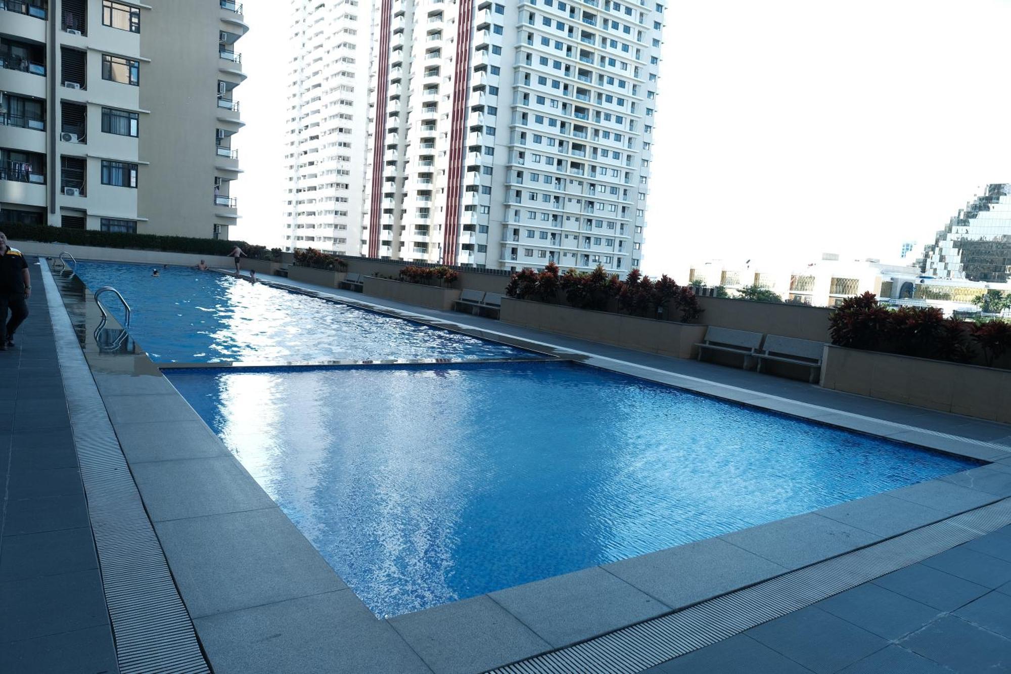 Golden Seagulls Hotel Paranaque City Exterior photo